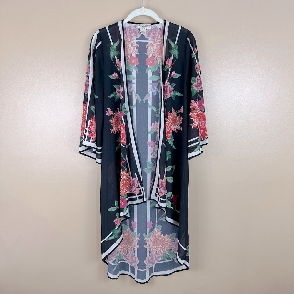 Flying Tomato Black Floral Kimono Small Dark Romantic Whimsigoth Boho Festival